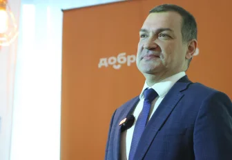 Мэр Кудрявцев поздравляет новосибирских волонтёров с Днём добровольца