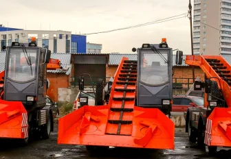 Лаповые погрузчики для борьбы со снегом закупит Новосибирск