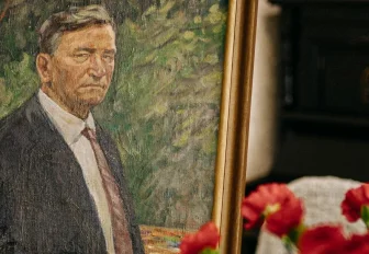 Неизвестную публике картину Чебанова подарили музею в Новосибирске