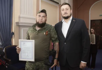 Волонтёров и бизнесменов наградили за содействие СВО в Новосибирске