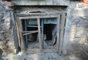 Собственники получили требования снести 13 аварийных домов в Новосибирске