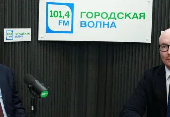 Мэр отвечает: ремонт дорог, гаражная амнистия и тепло в домах