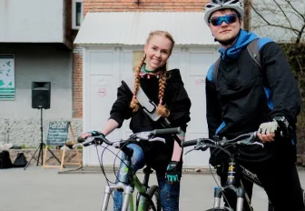 Новосибирцев зовут прокатиться на велосипедах и разгадать загадки