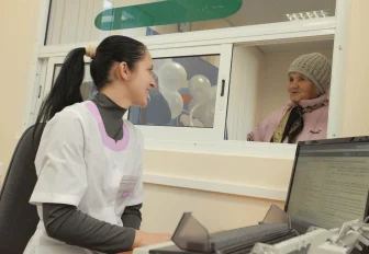 Как будут работать поликлиники Новосибирска на майских праздниках