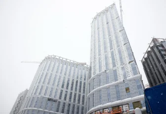 95-метровую башню начали строить на площади Маркса в комплексе «Аэрон»