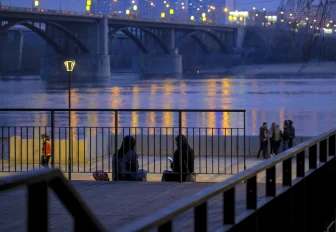 Ночь, улица, фонарь: как устроена система городского освещения