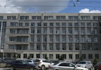 Многотысячный митинг Победы в Новосибирске увековечат памятной доской