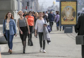 Новосибирцев предостерегли от весенних прогулок без солнцезащитных очков