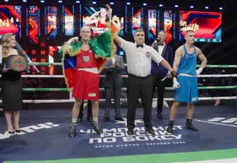 Мэр поздравил новосибирского боксёра с успехом на чемпионате России