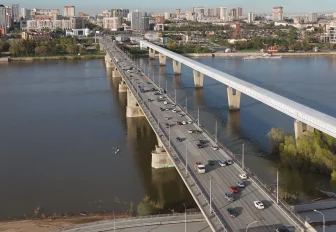 Мэрия и минтранс обсуждают софинансирование ремонта Октябрьского моста