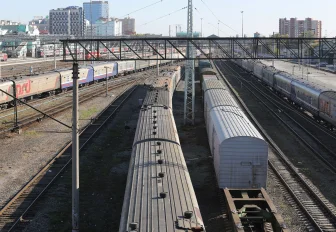 Египетские апельсины впервые доставили в Новосибирск по железной дороге