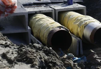 Интенсивнее менять изношенные трубы Академгородка поручил полпред Серышев