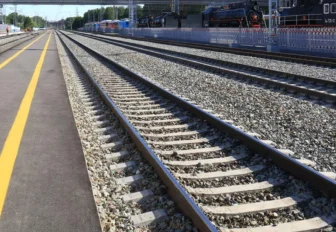 18-летнего парня сбил поезд под Новосибирском