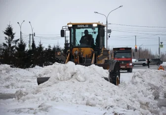 Мэр Кудрявцев: два миллиона кубометров снега вывезли с улиц Новосибирска