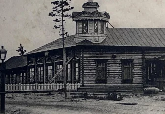 Первый мерч Новосибирска начала XX века показали в Музее на набережной