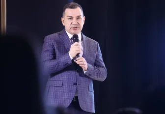 Мэр Кудрявцев рассказал новосибирцам о будущем площади Калинина