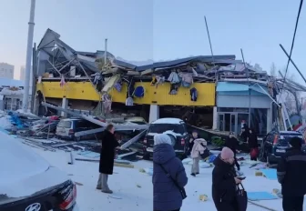 Мэр Кудрявцев: этаж торгового центра обрушился в Новосибирске