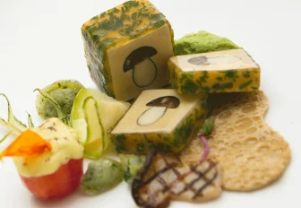 Тунец и авокадо: сибирский кардиолог назвала полезные для сердца продукты