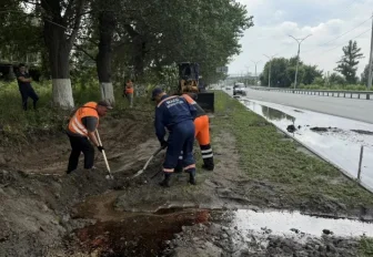 200 литров солярки растеклось по Бердскому шоссе после ДТП