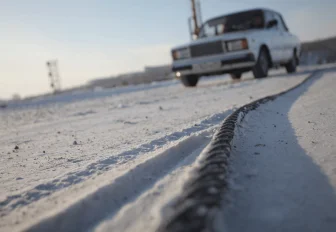 Новосибирцев предупредили о потенциально опасной незамерзайке ICE GUARD