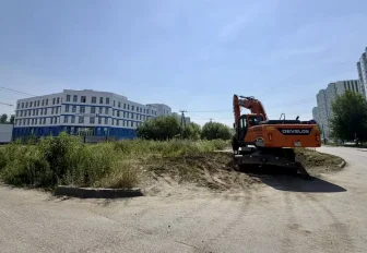 Подъезд к новой ГЧП-поликлинике на Чистякова построят до конца лета
