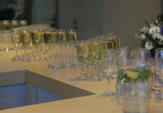 Чем опасно детское шампанское: ответ главного новосибирского нарколога