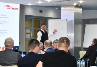 Министр региональной политики прочитал лекцию «Героям НовоСибири»