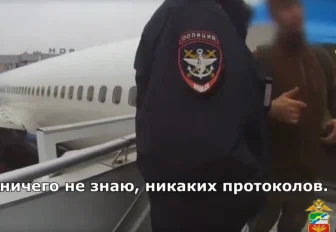 23-летний томич покурил в новосибирском самолёте и попал в полицию (18+)
