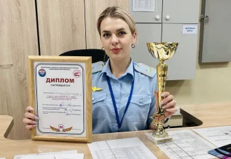 Звезда «Спортивной»: дежурная по станции прошла огонь, воду и похудела на 30 кг