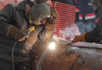 Ремонт теплотрассы на Связистов обещают закончить в ночь на 8 декабря