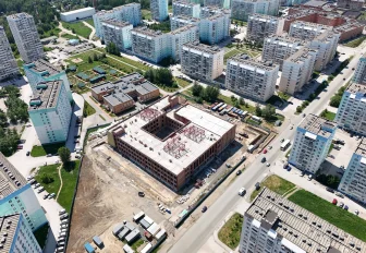 Строительство школы на Плющихинском проверили активисты «Единой России»