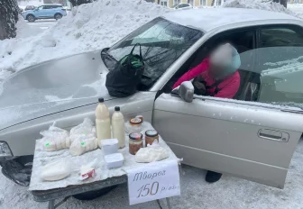 Рыбу и творог сомнительного качества изъяли у уличных торговцев