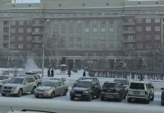 Свердлов vs Невский: проголосуйте за название исторической площади