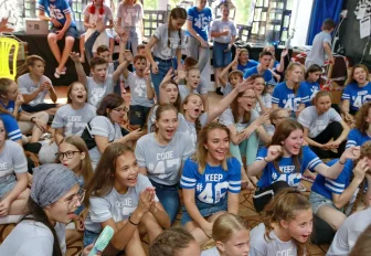 Награда — путёвка в «Артек»: юных новосибирцев приглашают на конкурс