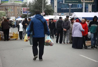 Транспорт пустят в объезд большой ярмарки у ГУМа в Новосибирске