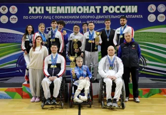 Новосибирские фехтовальщики привезли 21 медаль с чемпионата РФ