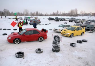 Афиша выходных: античные амфоры, молдавский праздник и медиашаманизм