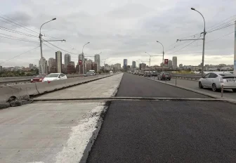 4000 квадратных метров за ночь: когда откроют движение на Димитровском мосту
