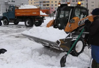Где будут убирать снег 14 марта в Новосибирске — список улиц