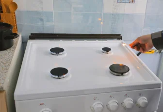 Пять пожаров из-за газового оборудования произошло за год в Новосибирске