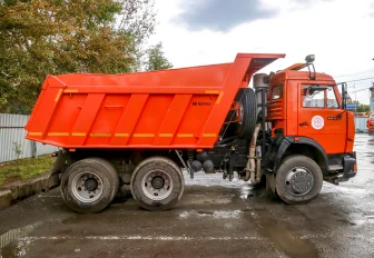 Новые правила для большегрузов вводят в Новосибирске: где запретят ездить