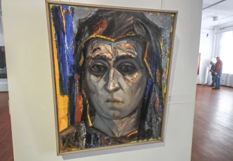 «Люди, идолы и боги»: выставку картин с гаммой чувств открыли в ЦК19