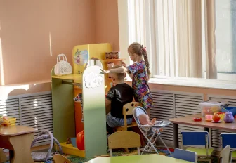 Работу яслей могут продлить до 8 вечера — готов ли к этому Новосибирск