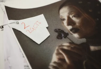 Уникальную фотовыставку о сказочной девице открыли в Новосибирске