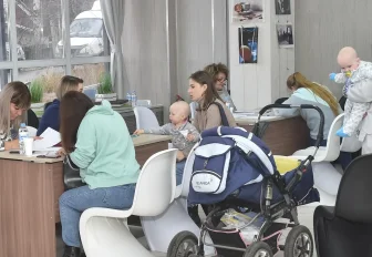 Выездные консультации семей мобилизованных проводят в Новосибирске