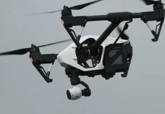 Новосибирца наказали за съёмку авиапарада 9 Мая