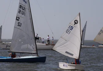 Восемь лет под парусом: новосибирская семья вернулась из кругосветки