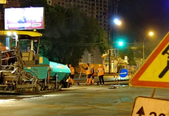 Новосибирцев просят с пониманием отнестись к ремонту дорог по ночам