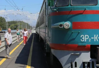 Расписание новосибирских электричек изменится в День России
