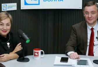 Вечерний разговор: digital-снежинка, звонари и съезд Дедов Морозов